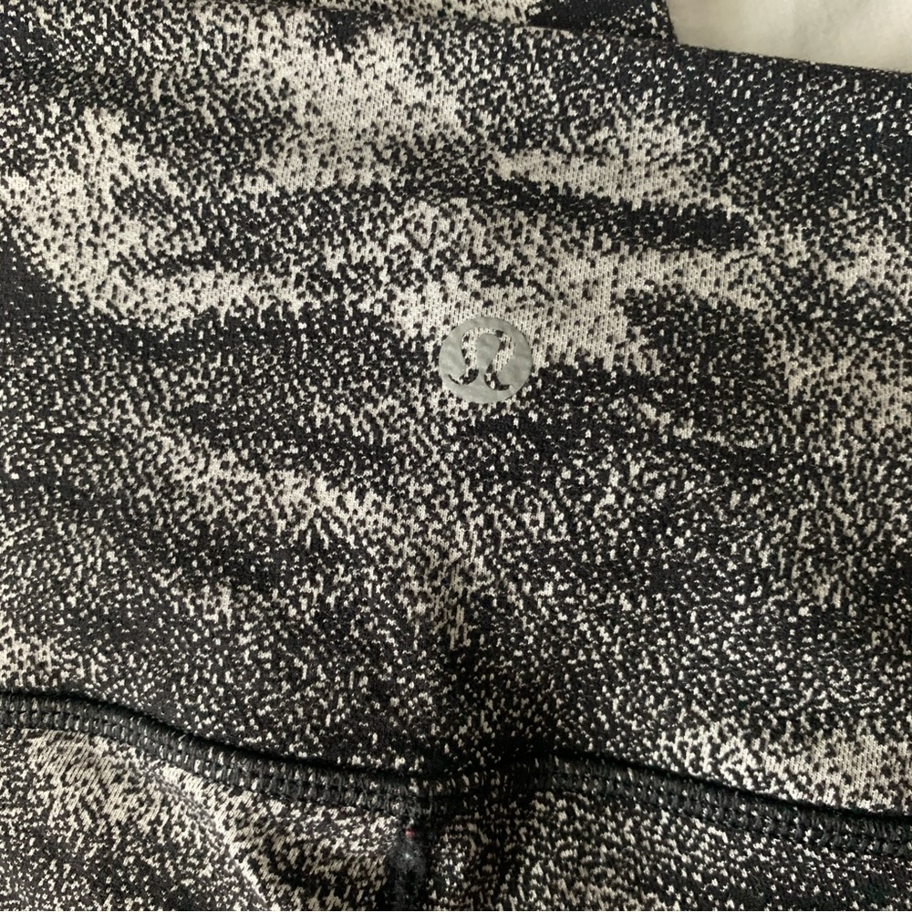 Women’s 2 Lululemon Wunder Under High-Rise Tight 28" Misted Jacquard Black White - Picture 6 of 9